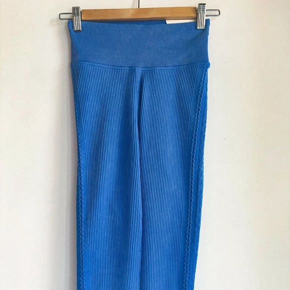 Offline by Aerie Seamless 7/8 Ribbed Leggings Blue Side Braided Detail S - Picture 4 of 13